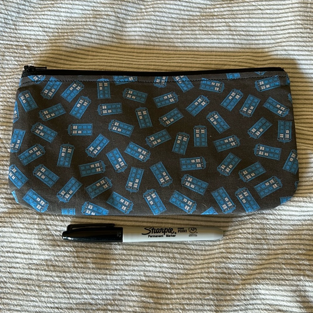 Doctor Who Tardis Zippered Pencil Pouch Bag